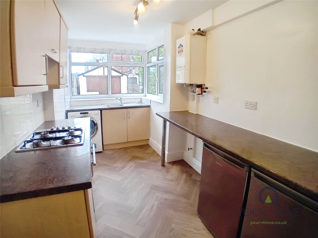 Property photo 3 of 15 Picture No. 14