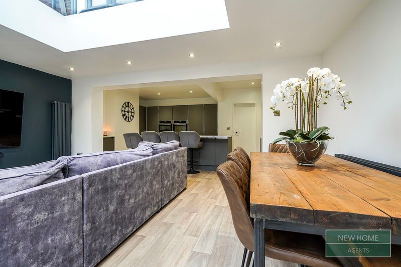 Property photo 3 of 24 Photo 25