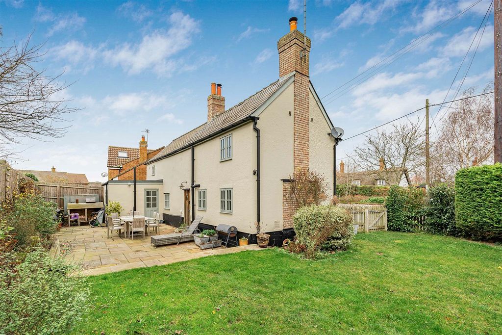 Property photo 1 of 21 12_69239-1.Jpg