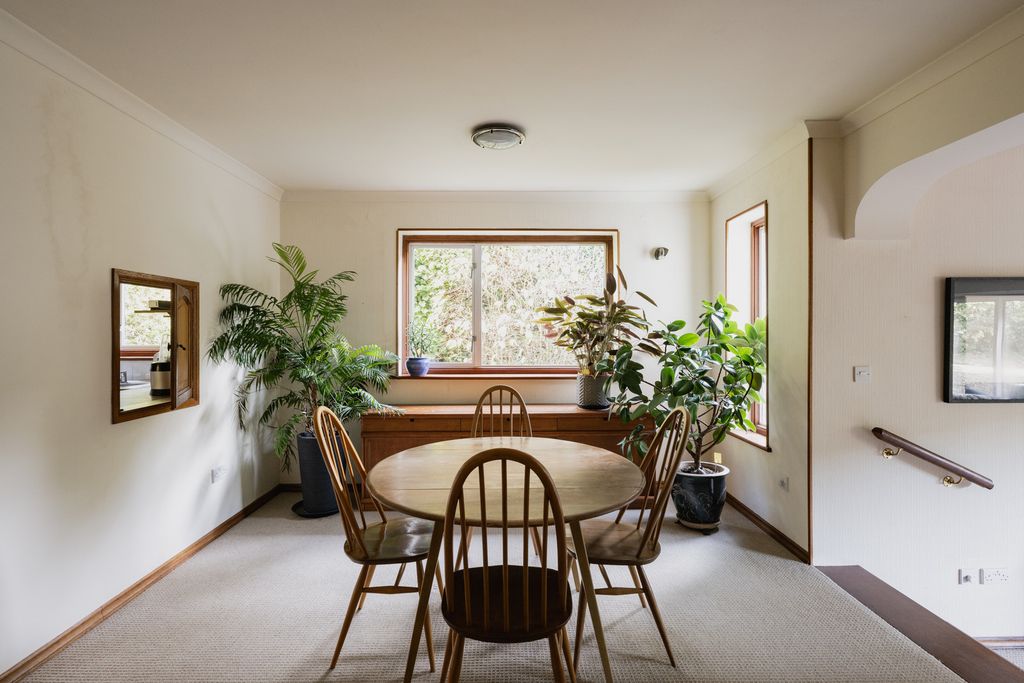 Property photo 3 of 33 244608 - Dogwood, Wattisfield-33.Jpg