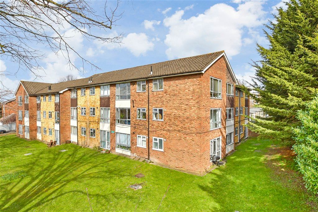 Property photo 1 of 13 External (Web)