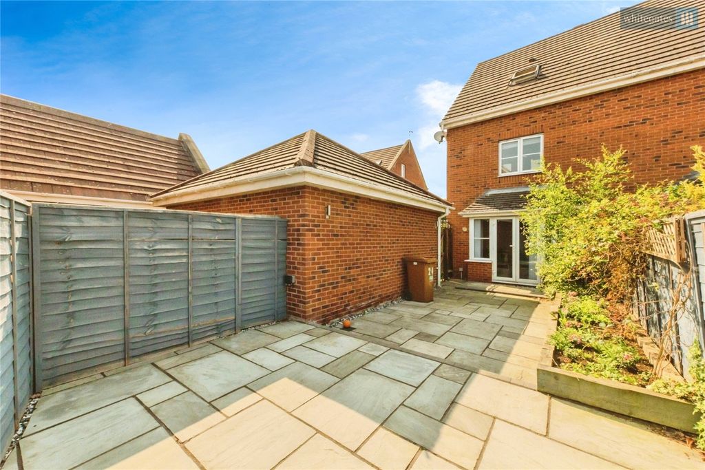 Property photo 2 of 14