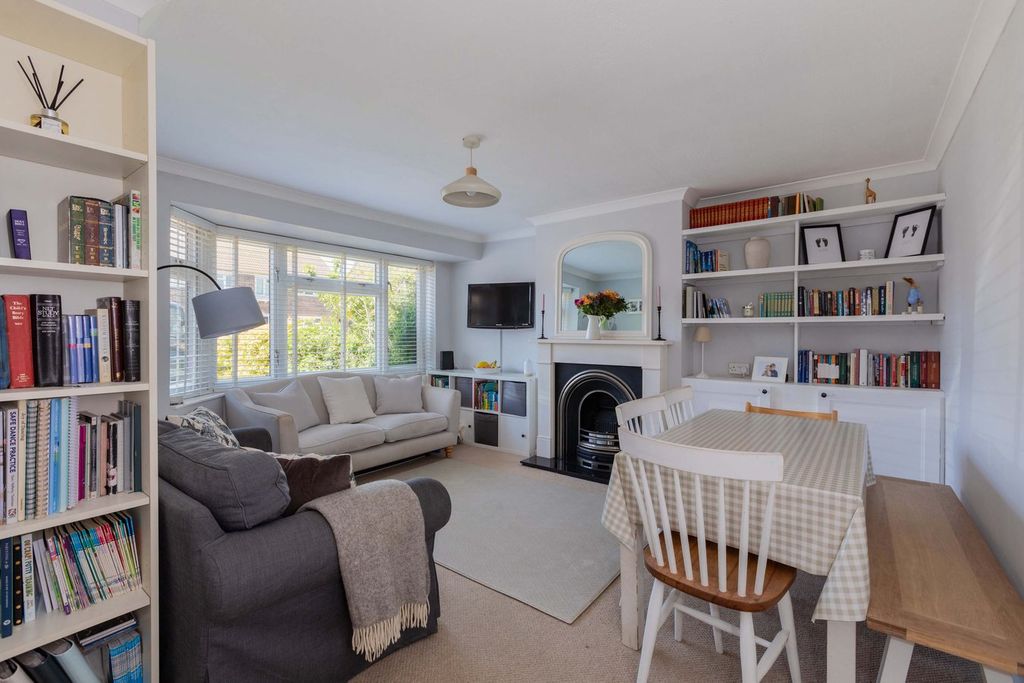 Property photo 2 of 14