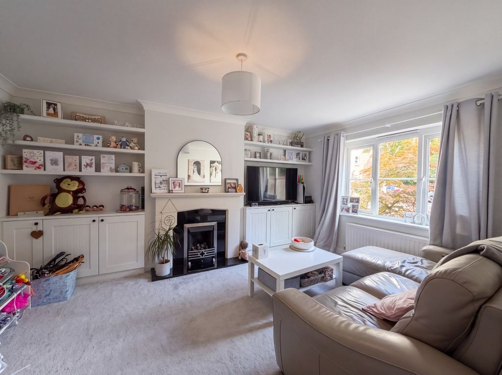 Property photo 3 of 16 5601456