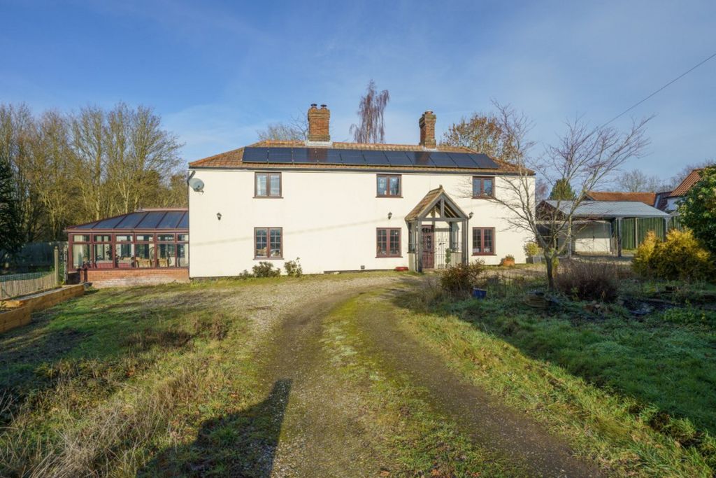 Property photo 1 of 30