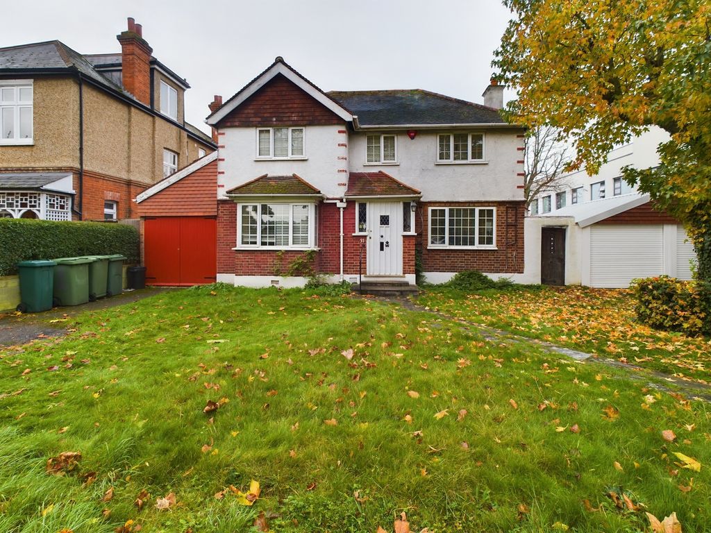 Property photo 1 of 11