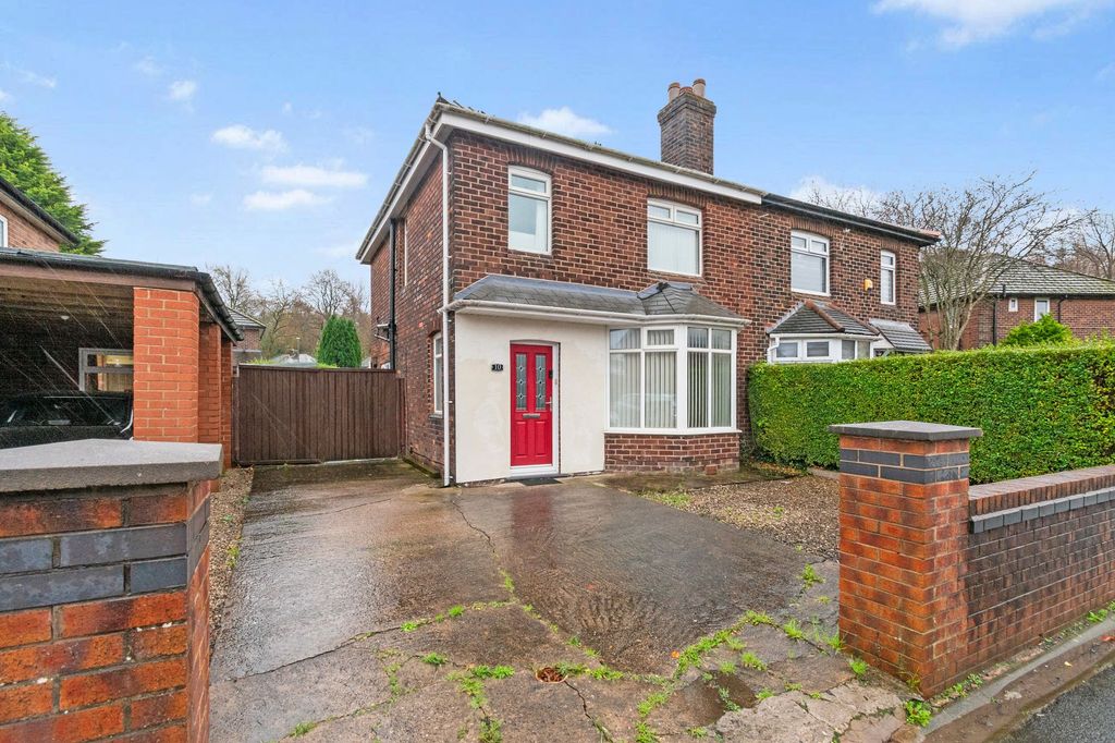 Property photo 1 of 18