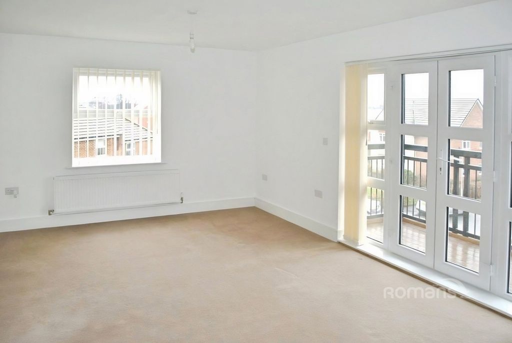 Property photo 3 of 6 Pbox-Img.Jpg