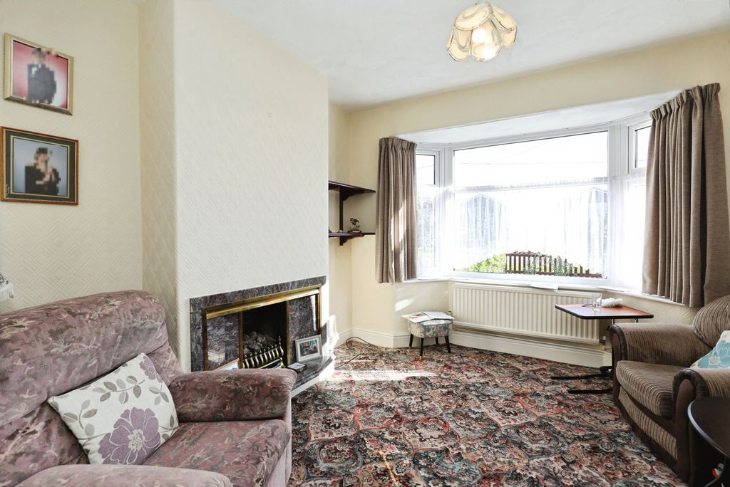 Property photo 2 of 23 Pbox-Img.Jpg
