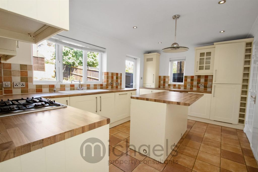 Property photo 3 of 14 Img_8533.Jpg