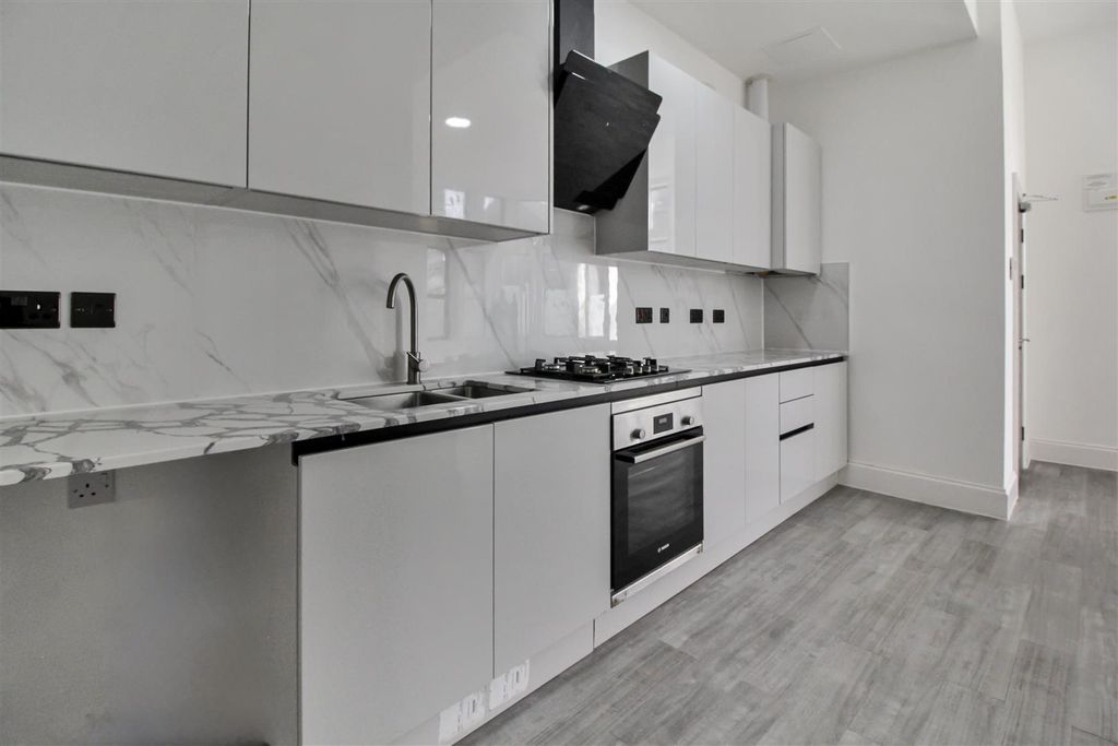 Property photo 3 of 9 Img_0135.Jpeg