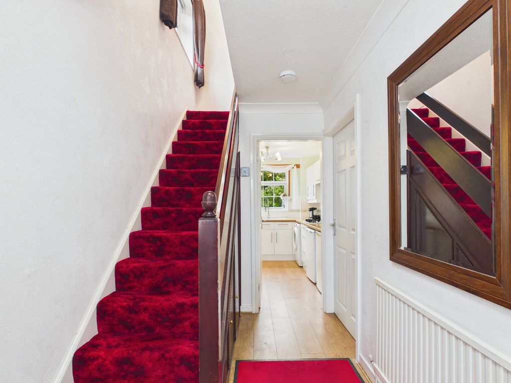 Property photo 2 of 29