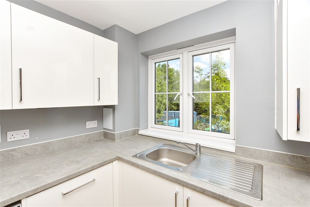 Property photo 3 of 13 Kitchen/Lounge/Diner