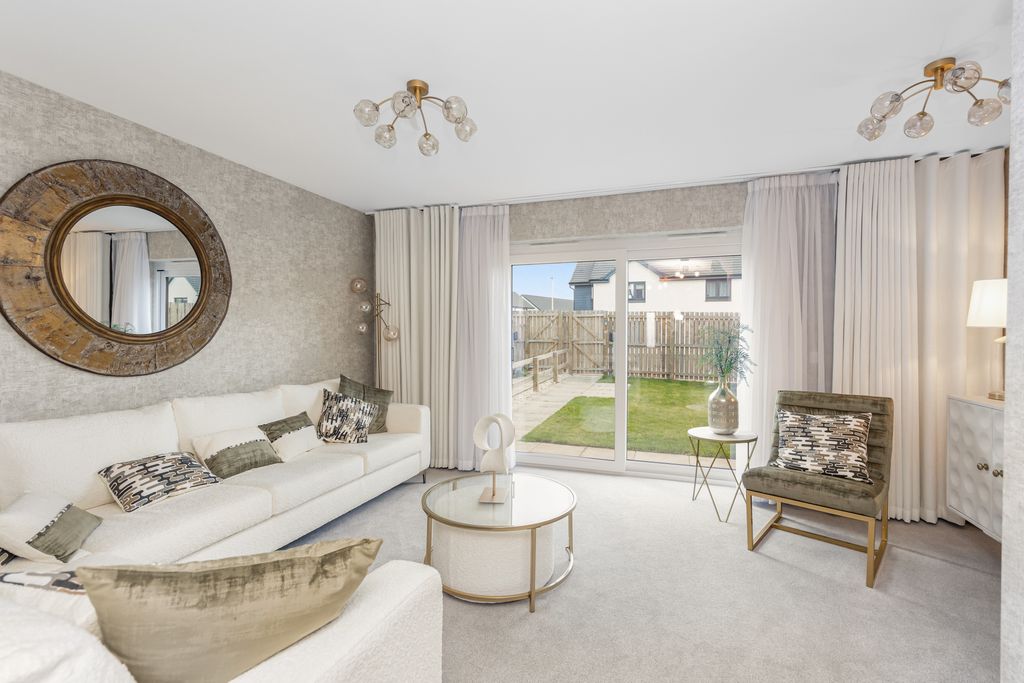 Property photo 2 of 16 Property Image 3