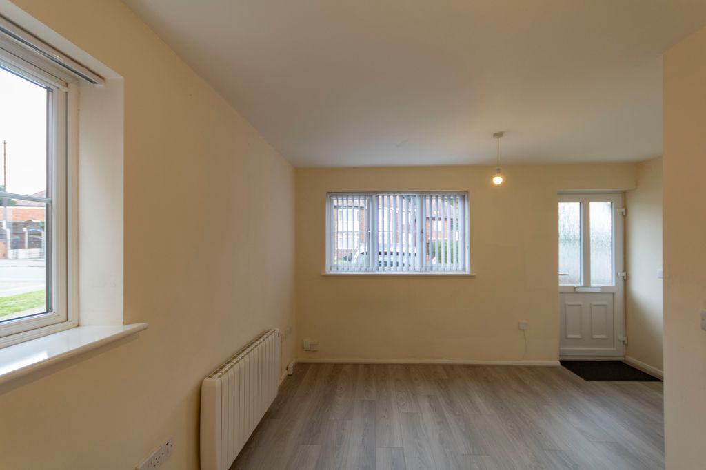 Property photo 2 of 9 Img_8253_1