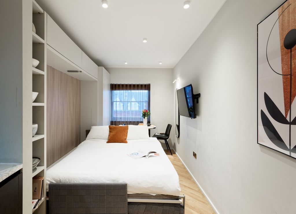 Property photo 2 of 5