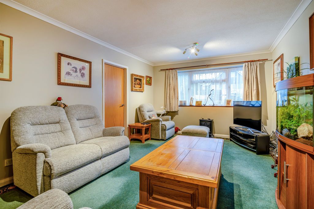 Property photo 3 of 20