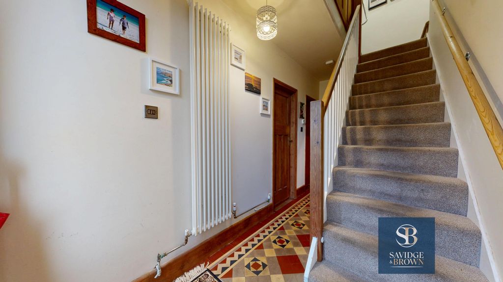 Property photo 3 of 27 Photo 16