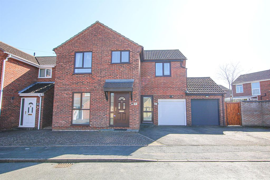 Property photo 1 of 18 Img_4350 Fnt.Jpg