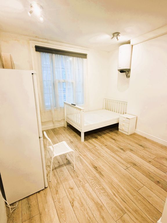 Property photo 3 of 3 Gallery