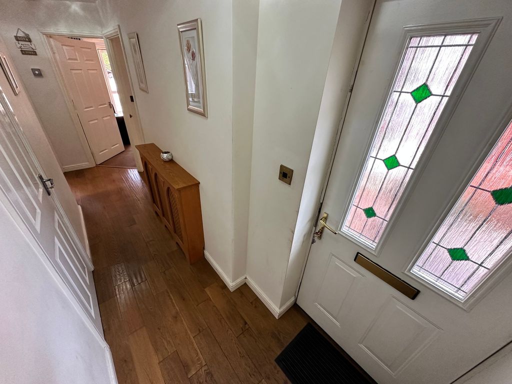 Property photo 3 of 21