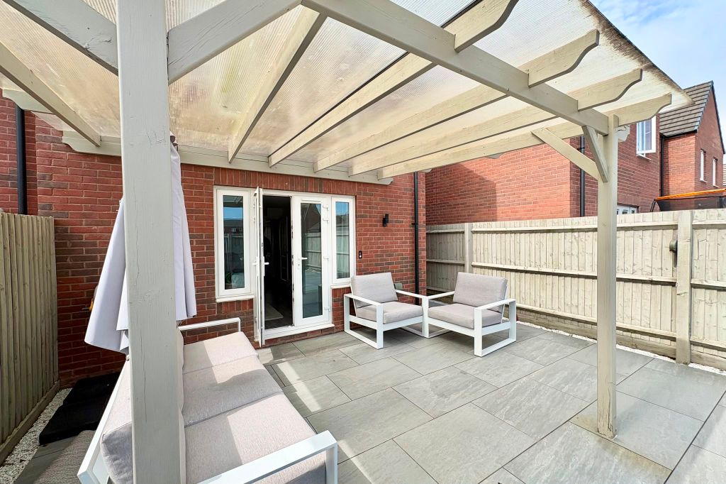 Property photo 3 of 16