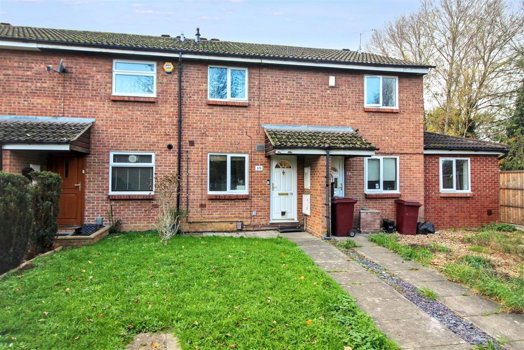 Property photo 1 of 19 Front