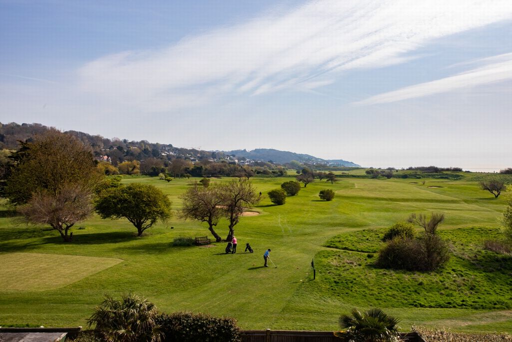 Property photo 3 of 29 Views