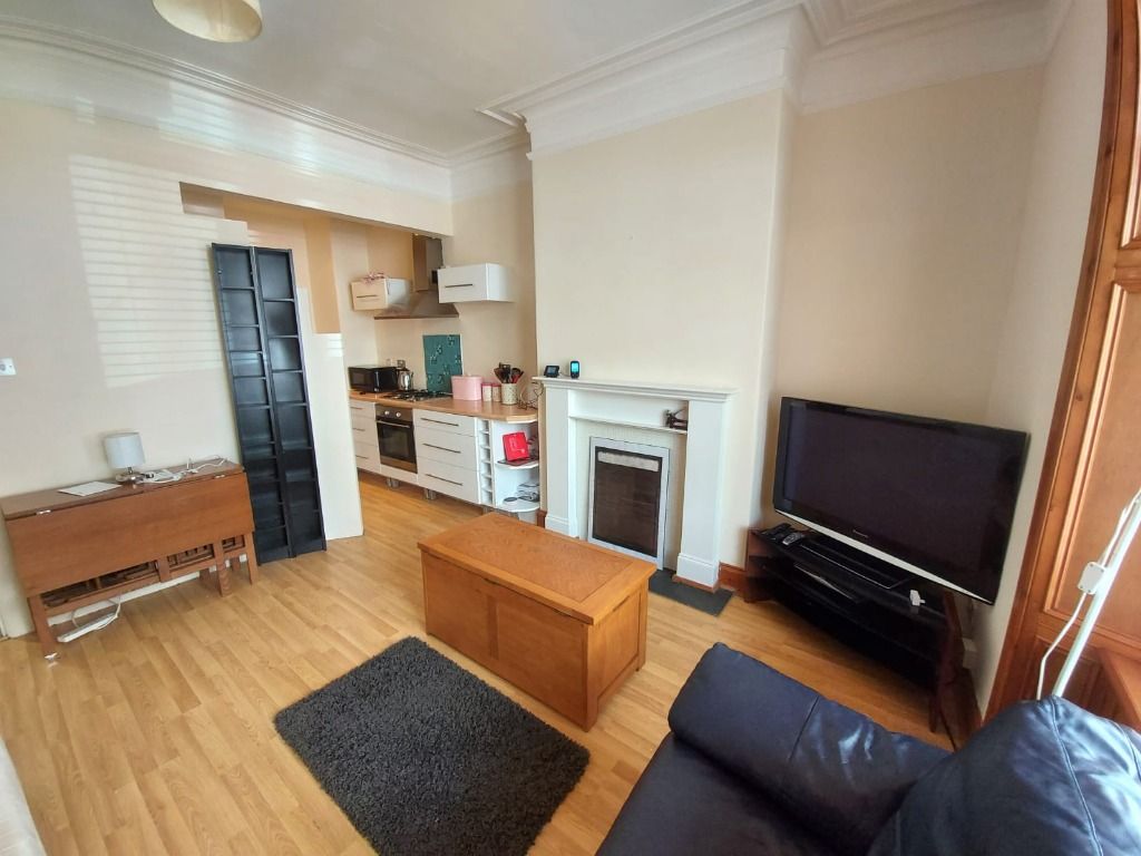 Property photo 2 of 7