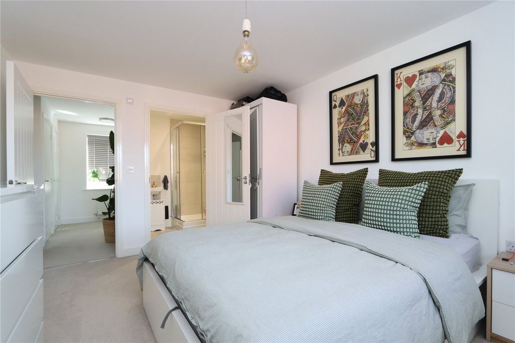 Property photo 2 of 16 Picture No. 03