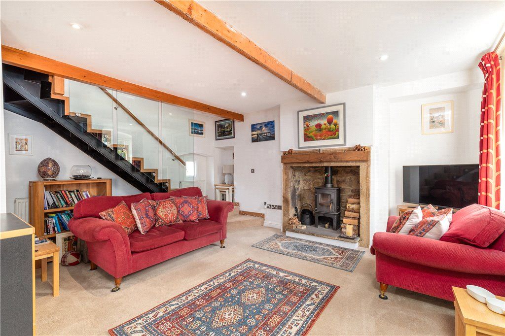 Property photo 3 of 16 Sitting Room