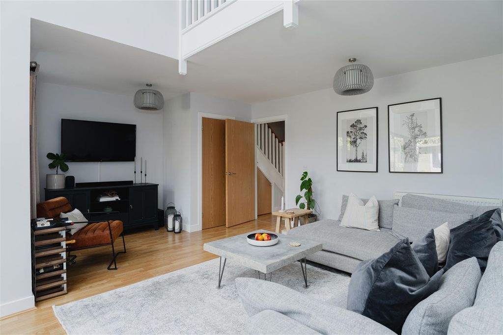 Property photo 3 of 25 6.Jpg