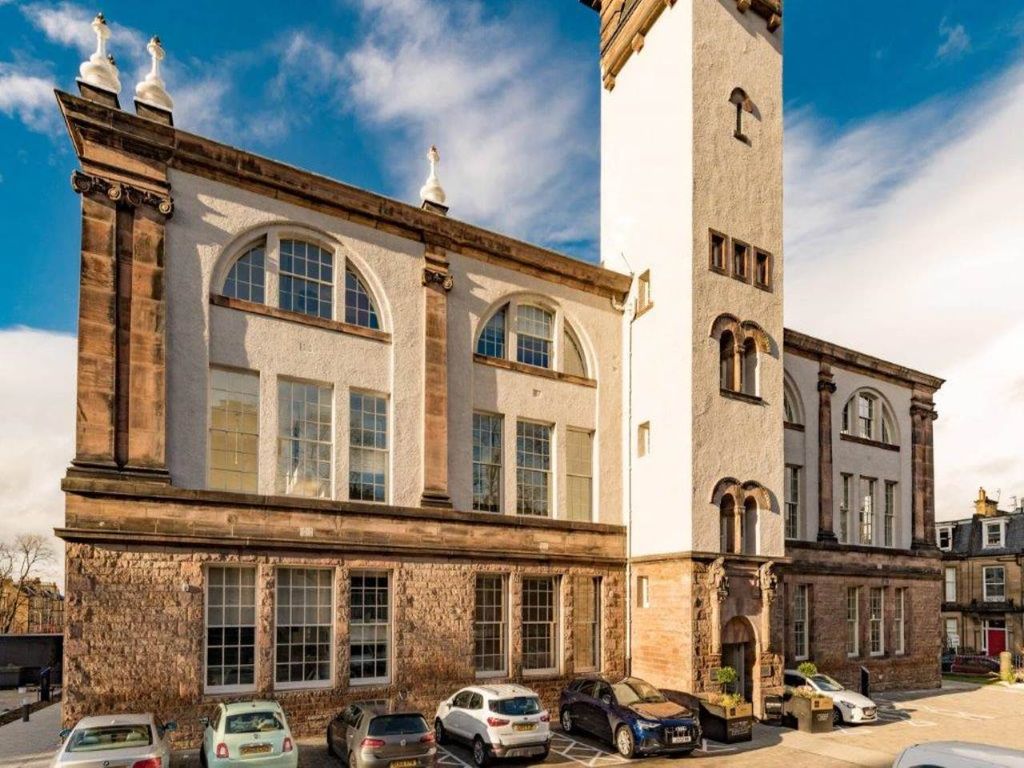 Property photo 1 of 19 52634_Boroughmuir_Viewforth_003