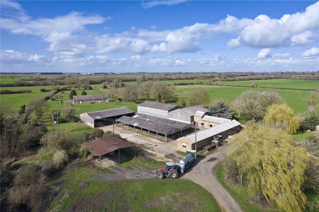 Additional image 2 of 5 bed bungalow for saleBraham Farm, Little Thetford, Ely, Cambridgeshire CB6
