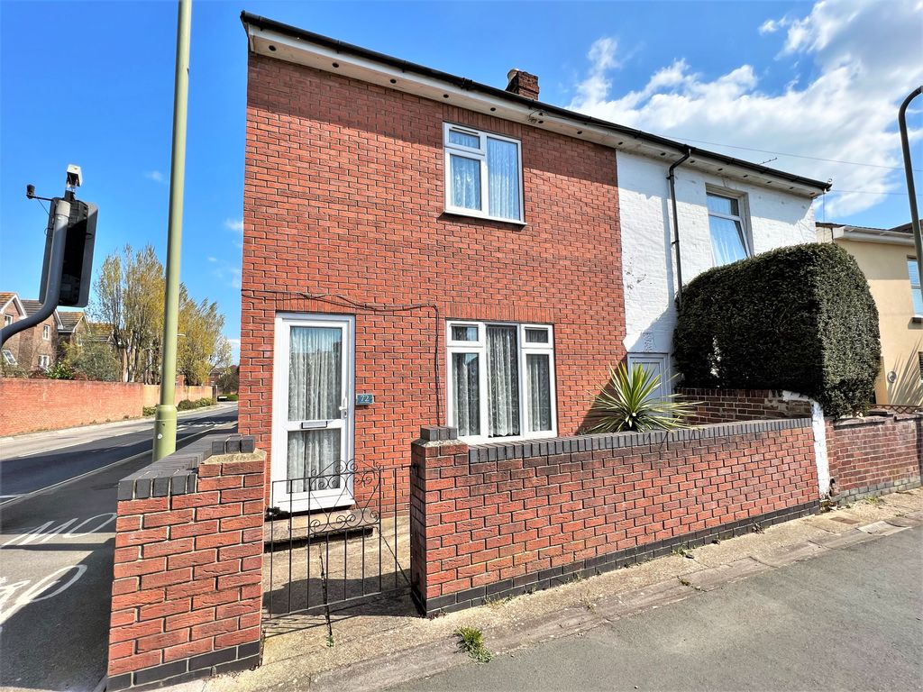 Property photo 1 of 20