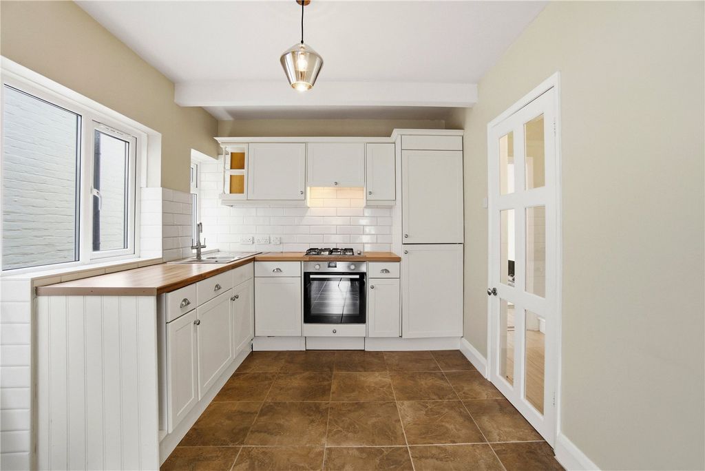 Property photo 3 of 15 Picture No. 20