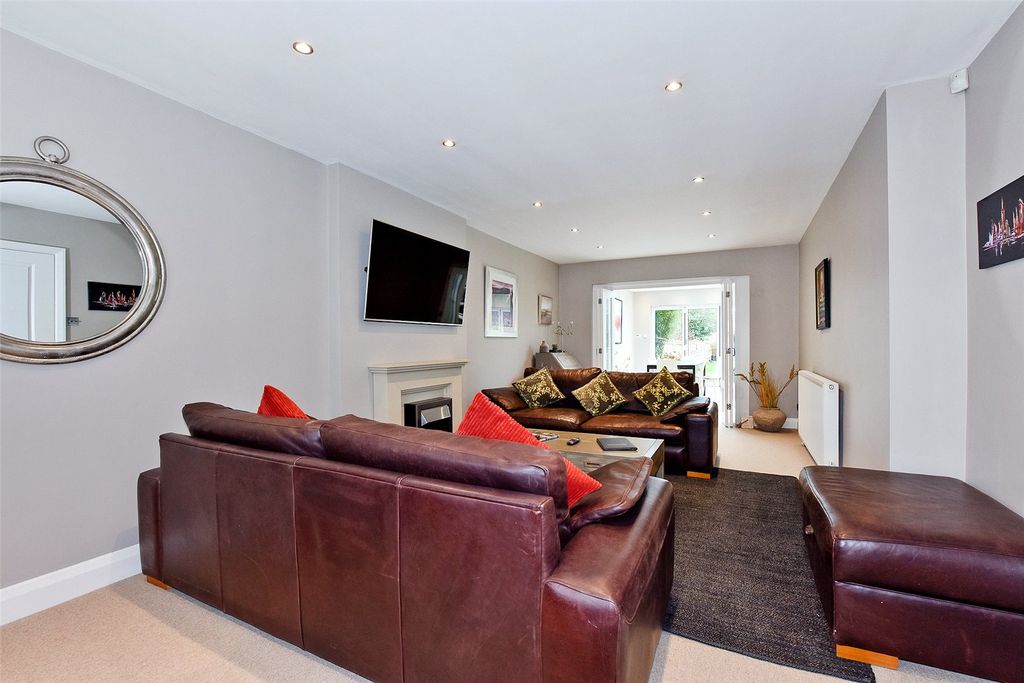 Property photo 3 of 10 Picture No. 26
