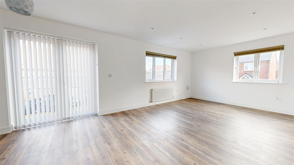 Property photo 2 of 13 03112026_123619.Jpg