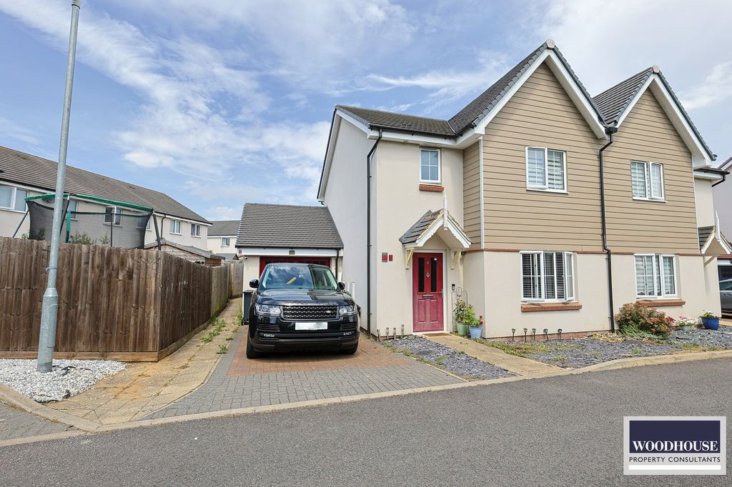 Property photo 1 of 24