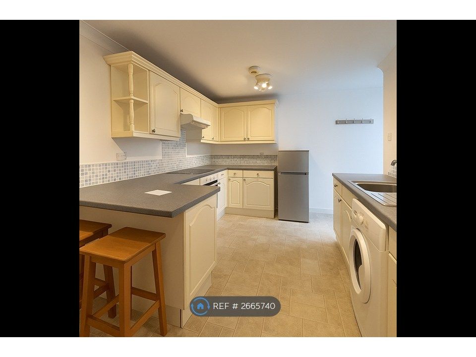 Property photo 3 of 5