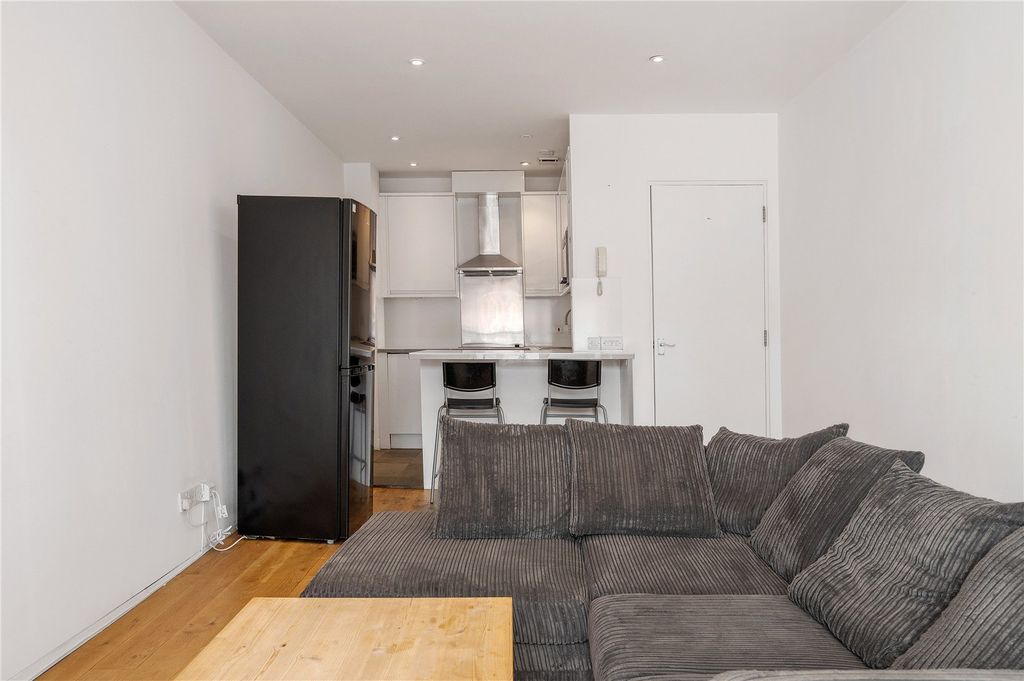 Property photo 2 of 25 Open Plan Living
