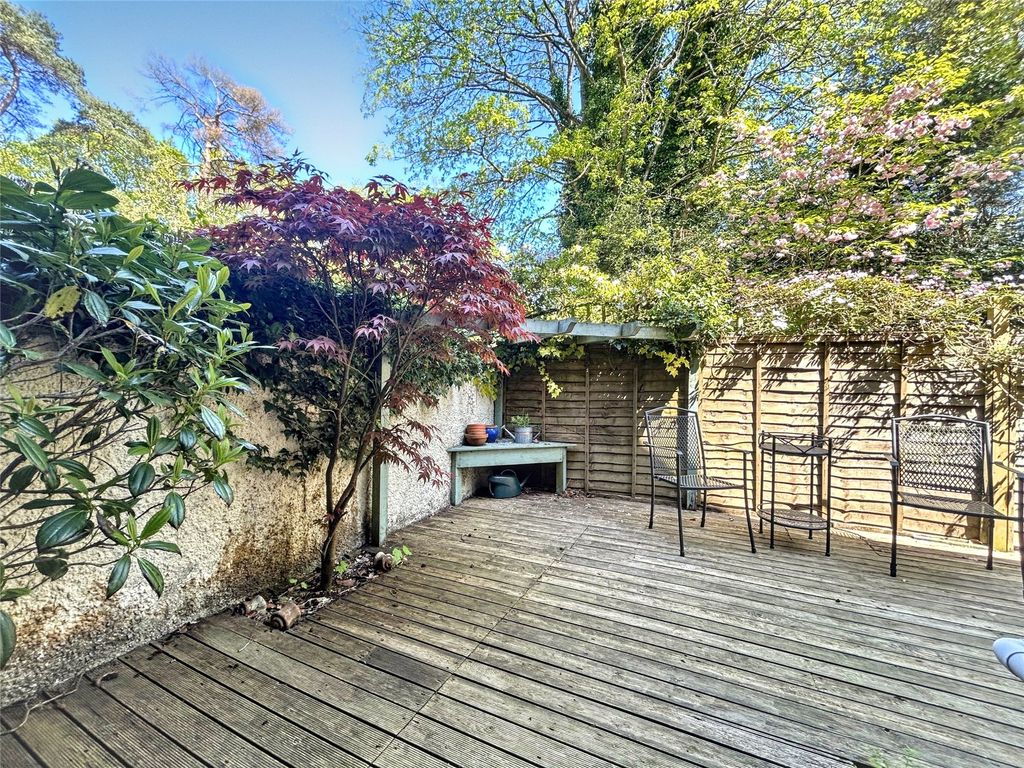 Property photo 2 of 19 Picture No. 54