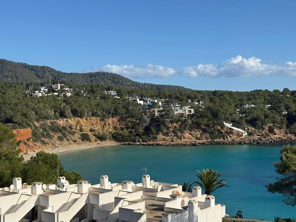 Property photo 2 of 29