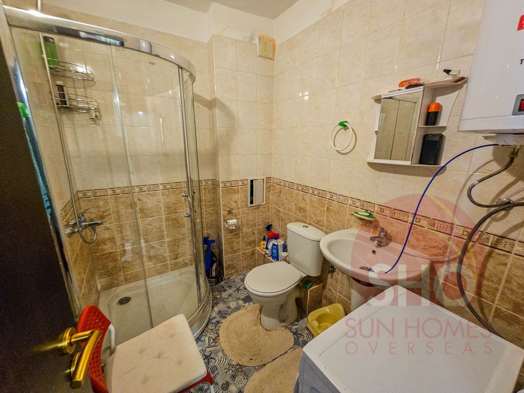 Property photo 3 of 9
