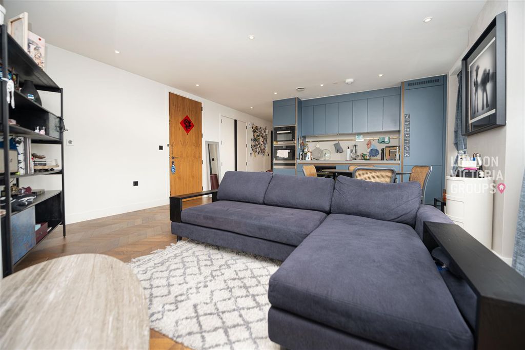 Property photo 2 of 19 1-939.Jpg