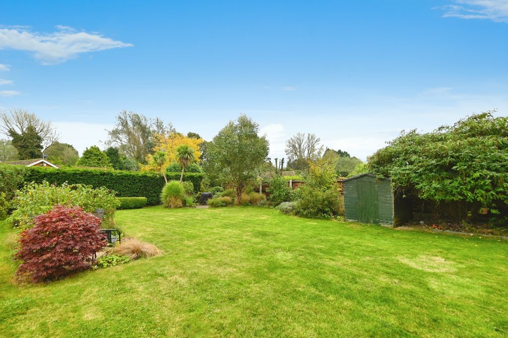 Property photo 2 of 23 88040