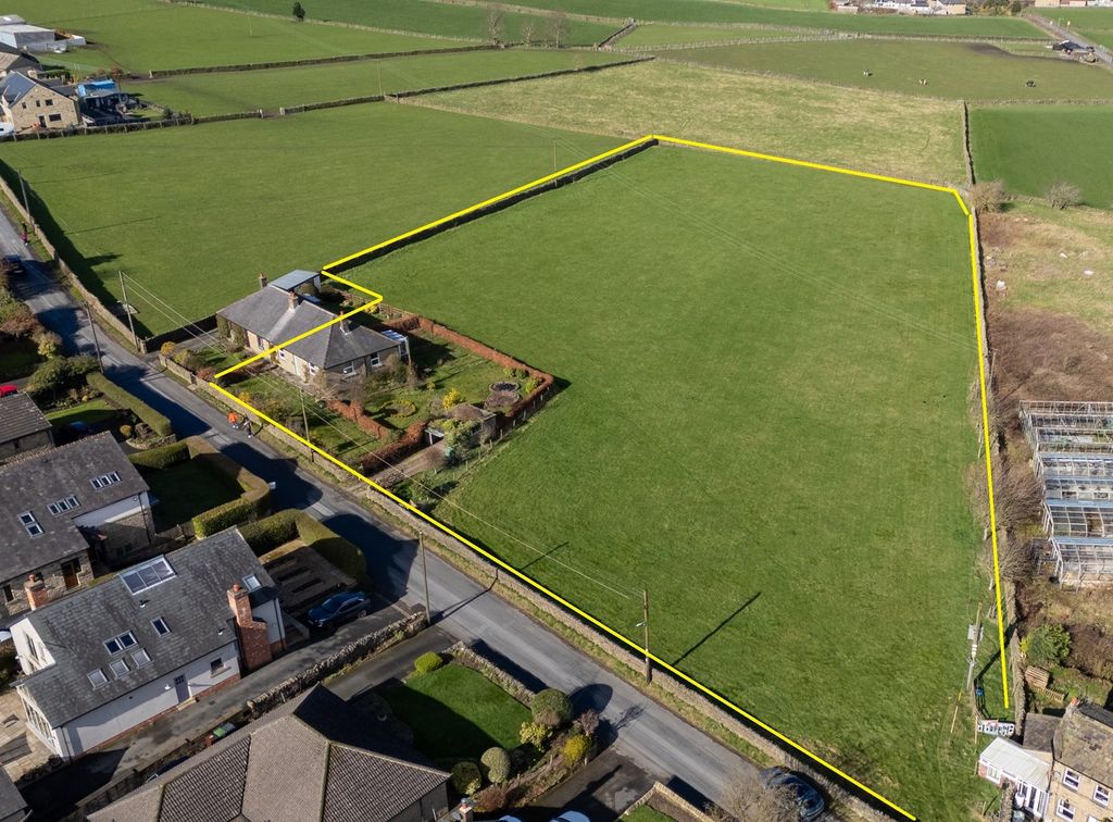 Property photo 1 of 27