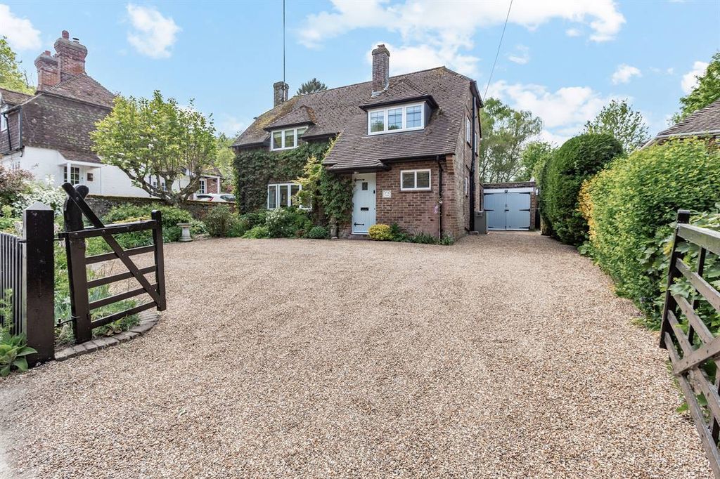 Property photo 1 of 29