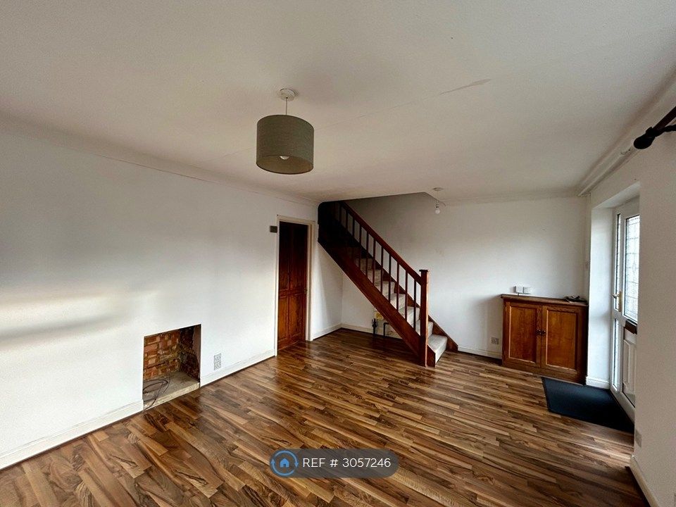 Property photo 2 of 23 Living Room 1