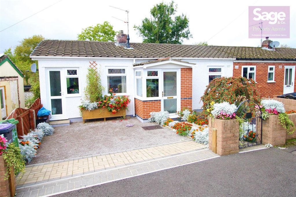 Property photo 1 of 22